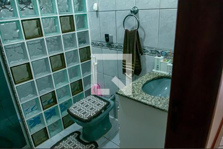 Casa à venda com 270m², 4 quartos e 1 vaga Casa à venda com 270m², 4 quartos e 1 vagabanheiro 3