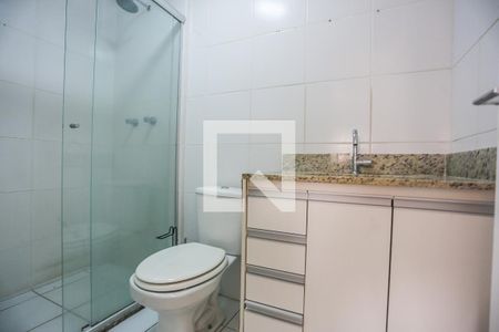 Apartamento à venda com 60m², 2 quartos e 1 vaga Apartamento à venda com 60m², 2 quartos e 1 vagaBanheiro Suite