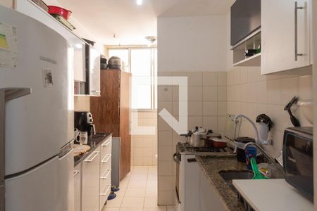 Apartamento à venda com 90m², 3 quartos e 2 vagas Apartamento à venda com 90m², 3 quartos e 2 vagasCozinha