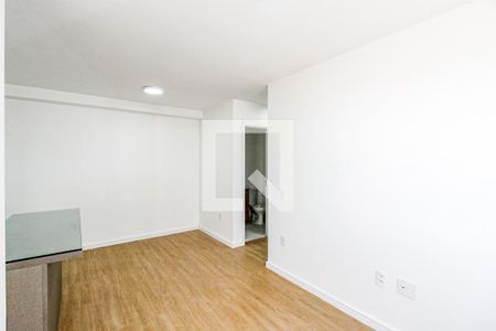 Sala de apartamento para alugar com 2 quartos, 55m² em Santo Amaro, São Paulo