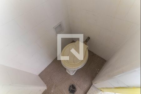 Apartamento para alugar com 65m², 3 quartos e sem vaga Apartamento para alugar com 65m², 3 quartos e sem vagaBanheiro de Serviço