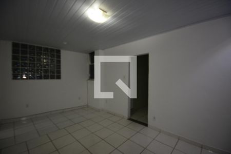 Sala de apartamento para alugar com 2 quartos, 65m² em Vaz Lobo, Rio de Janeiro