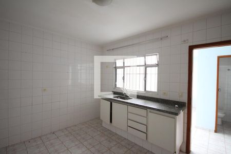 Casa à venda com 100m², 1 quarto e 1 vagaCozinha Fundos