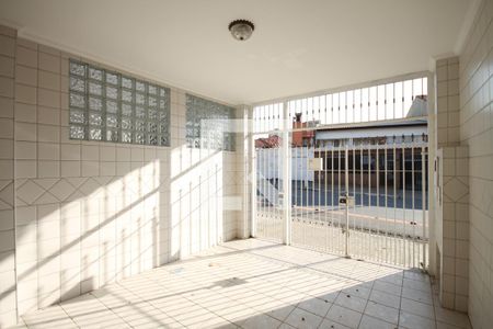 Casa à venda com 100m², 1 quarto e 1 vagaGaragem
