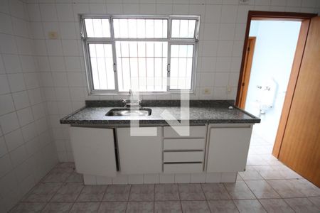 Casa à venda com 100m², 1 quarto e 1 vagaCozinha Fundos