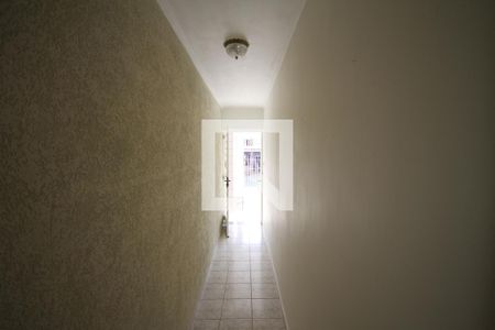 Casa à venda com 100m², 1 quarto e 1 vagaCorredor de entrada