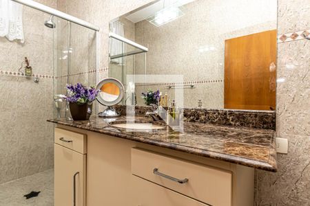 Casa à venda com 150m², 3 quartos e 3 vagasBanheiro Social