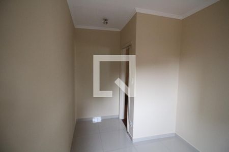 Apartamento à venda com 78m², 3 quartos e 2 vagasQuarto 3