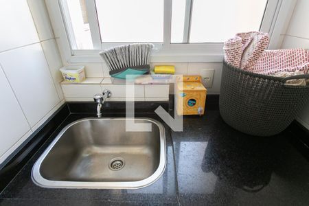 Apartamento à venda com 107m², 2 quartos e 2 vagas Apartamento à venda com 107m², 2 quartos e 2 vagasÁrea de Serviço - Tanque