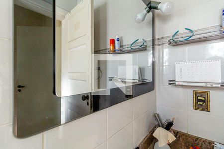 Casa à venda com 493m², 4 quartos e 3 vagas Casa à venda com 493m², 4 quartos e 3 vagasBanheiro 2 - Suíte