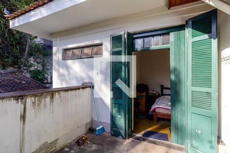 Casa à venda com 493m², 4 quartos e 3 vagas Casa à venda com 493m², 4 quartos e 3 vagasVaranda do Quarto 1 - Suíte