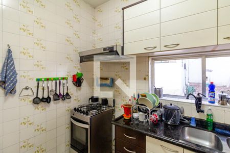 Casa à venda com 493m², 4 quartos e 3 vagas Casa à venda com 493m², 4 quartos e 3 vagasCozinha