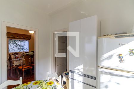 Casa à venda com 493m², 4 quartos e 3 vagas Casa à venda com 493m², 4 quartos e 3 vagasCopa