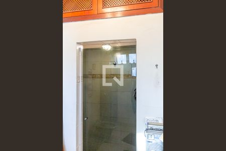 Casa à venda com 493m², 4 quartos e 3 vagas Casa à venda com 493m², 4 quartos e 3 vagasBanheiro 1 - Suíte