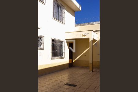Casa à venda com 116m², 5 quartos e 3 vagas Casa à venda com 116m², 5 quartos e 3 vagasÁrea comum
