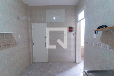 Apartamento à venda com 80m², 2 quartos e sem vaga Apartamento à venda com 80m², 2 quartos e sem vagaCozinha