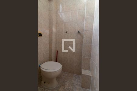 Apartamento à venda com 80m², 2 quartos e sem vaga Apartamento à venda com 80m², 2 quartos e sem vagaBanheiro de Serviço