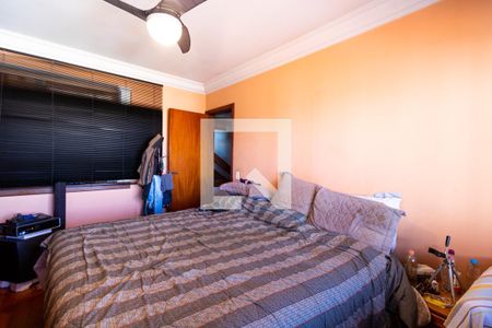 Casa à venda com 330m², 4 quartos e 4 vagasQuarto 1