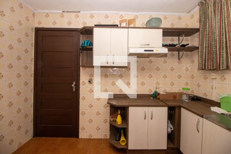 Casa à venda com 265m², 6 quartos e 3 vagas Casa à venda com 265m², 6 quartos e 3 vagasCozinha