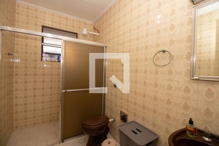 Casa à venda com 265m², 6 quartos e 3 vagas Casa à venda com 265m², 6 quartos e 3 vagasBanheiro Social