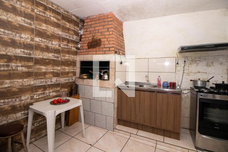 Casa à venda com 265m², 6 quartos e 3 vagas Casa à venda com 265m², 6 quartos e 3 vagasCasa 2 - Cozinha