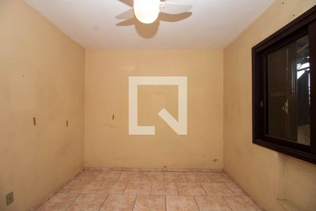 Casa à venda com 265m², 6 quartos e 3 vagas Casa à venda com 265m², 6 quartos e 3 vagasQuarto 2