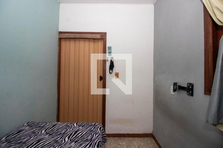 Casa à venda com 265m², 6 quartos e 3 vagas Casa à venda com 265m², 6 quartos e 3 vagasCasa 2 - Quarto 2
