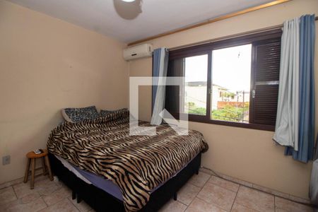 Casa à venda com 265m², 6 quartos e 3 vagas Casa à venda com 265m², 6 quartos e 3 vagasSuíte