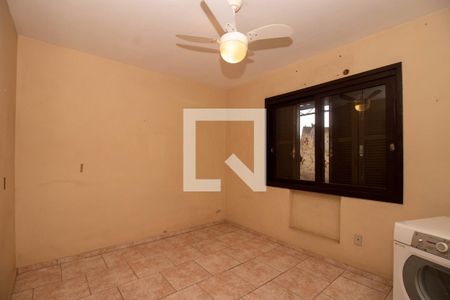 Casa à venda com 265m², 6 quartos e 3 vagas Casa à venda com 265m², 6 quartos e 3 vagasQuarto 2