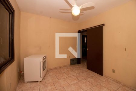 Casa à venda com 265m², 6 quartos e 3 vagas Casa à venda com 265m², 6 quartos e 3 vagasQuarto 2