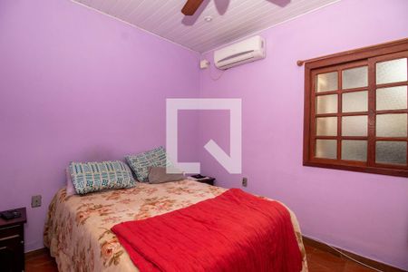 Casa à venda com 265m², 6 quartos e 3 vagas Casa à venda com 265m², 6 quartos e 3 vagasCasa 2 - Quarto 1