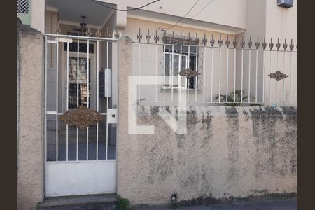 Apartamento à venda com 60m², 2 quartos e sem vaga Apartamento à venda com 60m², 2 quartos e sem vagaFachada