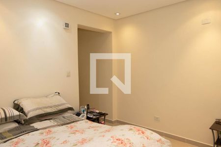 Casa à venda com 180m², 3 quartos e 2 vagas Casa à venda com 180m², 3 quartos e 2 vagasQuarto 3