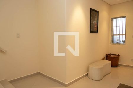 Casa à venda com 180m², 3 quartos e 2 vagas Casa à venda com 180m², 3 quartos e 2 vagasHall de Entrada