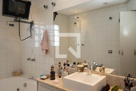 Casa à venda com 180m², 3 quartos e 2 vagas Casa à venda com 180m², 3 quartos e 2 vagasSuite do Quarto 3