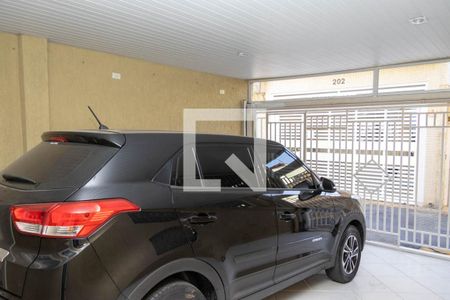 Casa à venda com 180m², 3 quartos e 2 vagas Casa à venda com 180m², 3 quartos e 2 vagasGaragem
