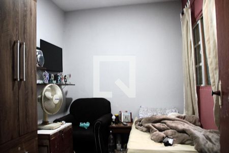 Dormitório 2 de casa à venda com 3 quartos, 100m² em Jardim São Carlos (zona Leste), São Paulo