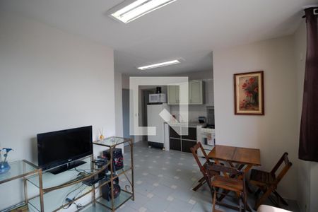 Sala de apartamento para alugar com 2 quartos, 76m² em Centro, Campinas