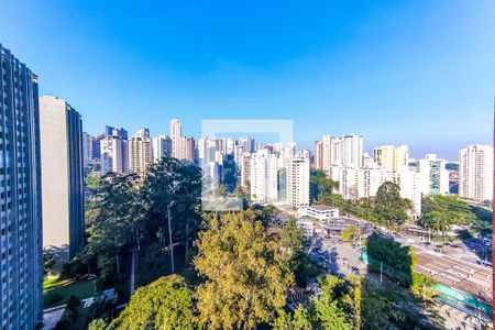 Apartamento à venda com 170m², 4 quartos e 4 vagas Apartamento à venda com 170m², 4 quartos e 4 vagasVista da Varanda