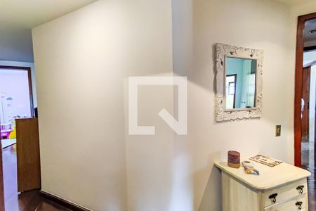 Apartamento à venda com 170m², 4 quartos e 4 vagas Apartamento à venda com 170m², 4 quartos e 4 vagasHall Dormitórios