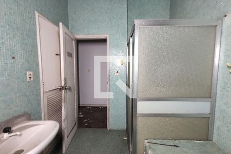 Casa à venda com 385m², 4 quartos e 2 vagasBanheiro