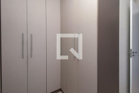 Apartamento à venda com 67m², 2 quartos e 1 vaga Apartamento à venda com 67m², 2 quartos e 1 vagaSuíte