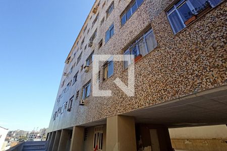 Apartamento à venda com 90m², 2 quartos e 1 vaga Apartamento à venda com 90m², 2 quartos e 1 vagaFachada do bloco