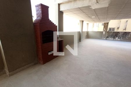 Apartamento à venda com 90m², 2 quartos e 1 vaga Apartamento à venda com 90m², 2 quartos e 1 vagaÁrea Comum - Playground + Churrasqueira