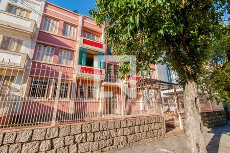 Apartamento à venda com 98m², 3 quartos e sem vaga Apartamento à venda com 98m², 3 quartos e sem vagaFachada