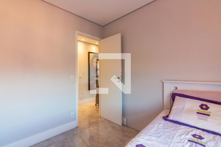 Apartamento à venda com 76m², 2 quartos e 2 vagasQuarto 2