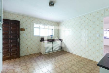 Casa à venda com 114m², 3 quartos e 2 vagas Casa à venda com 114m², 3 quartos e 2 vagasCozinha