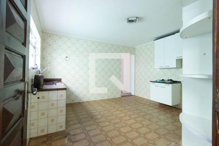 Casa à venda com 114m², 3 quartos e 2 vagas Casa à venda com 114m², 3 quartos e 2 vagasCozinha