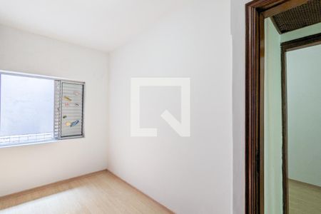 Casa à venda com 88m², 4 quartos e 2 vagas Casa à venda com 88m², 4 quartos e 2 vagasQuarto 2