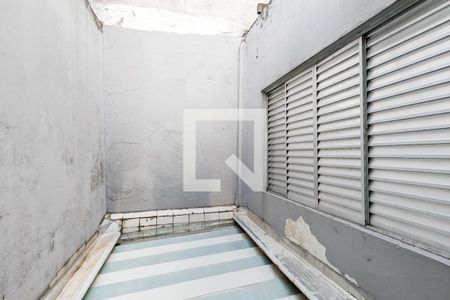 Casa à venda com 88m², 4 quartos e 2 vagas Casa à venda com 88m², 4 quartos e 2 vagasVista do quarto 2